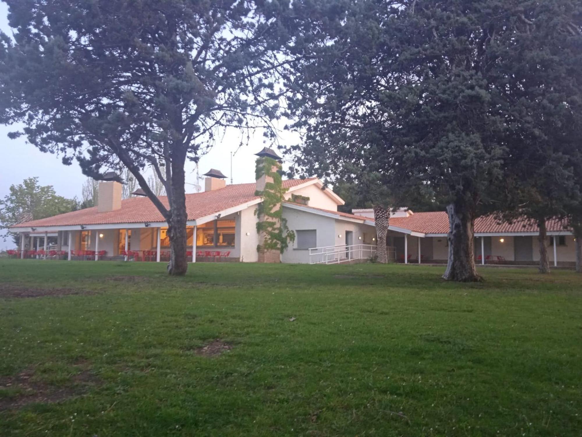 Albergue Zaragoza Camping Extérieur photo