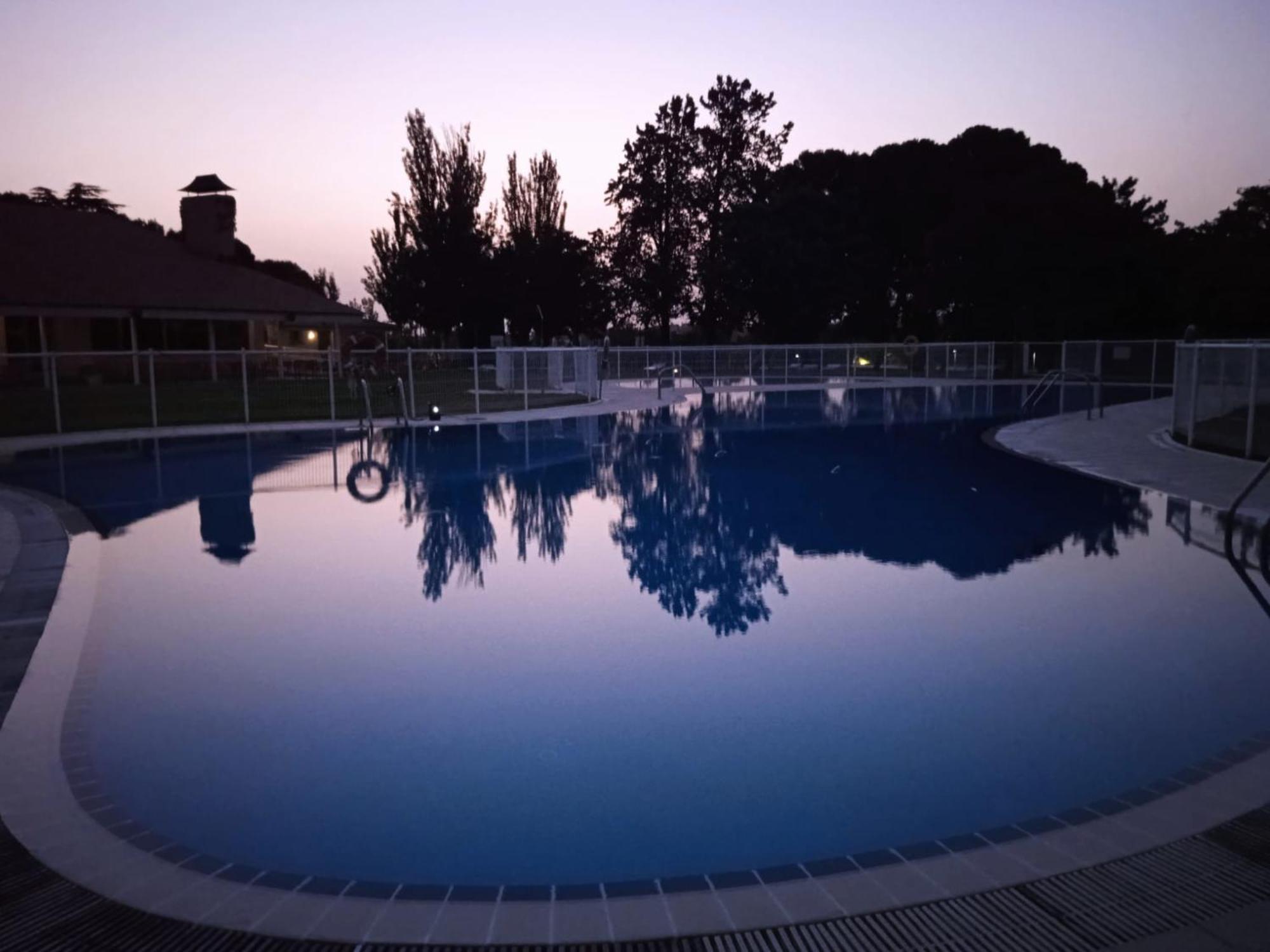 Albergue Zaragoza Camping Extérieur photo